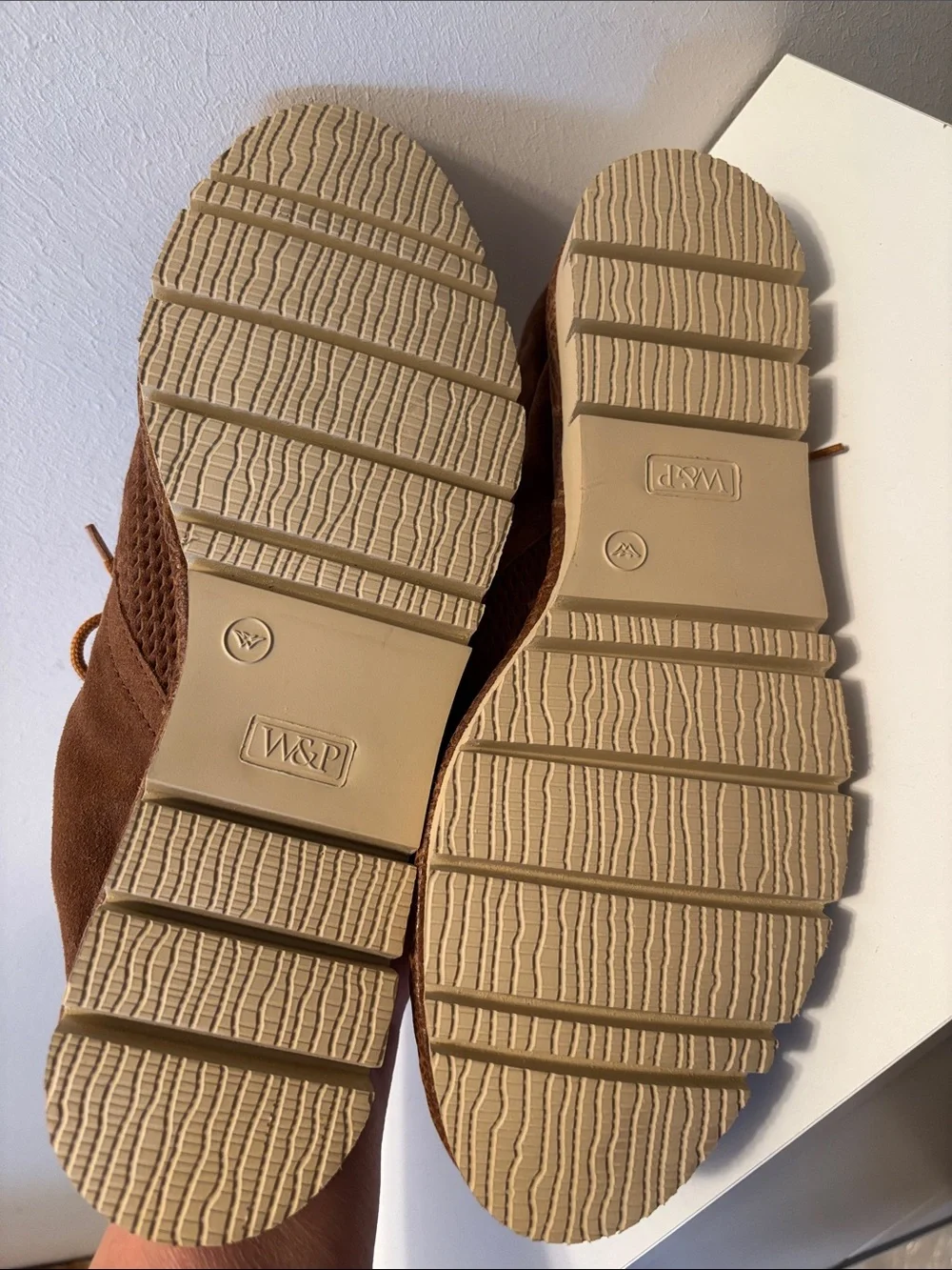 Watson & Parker stylish brown